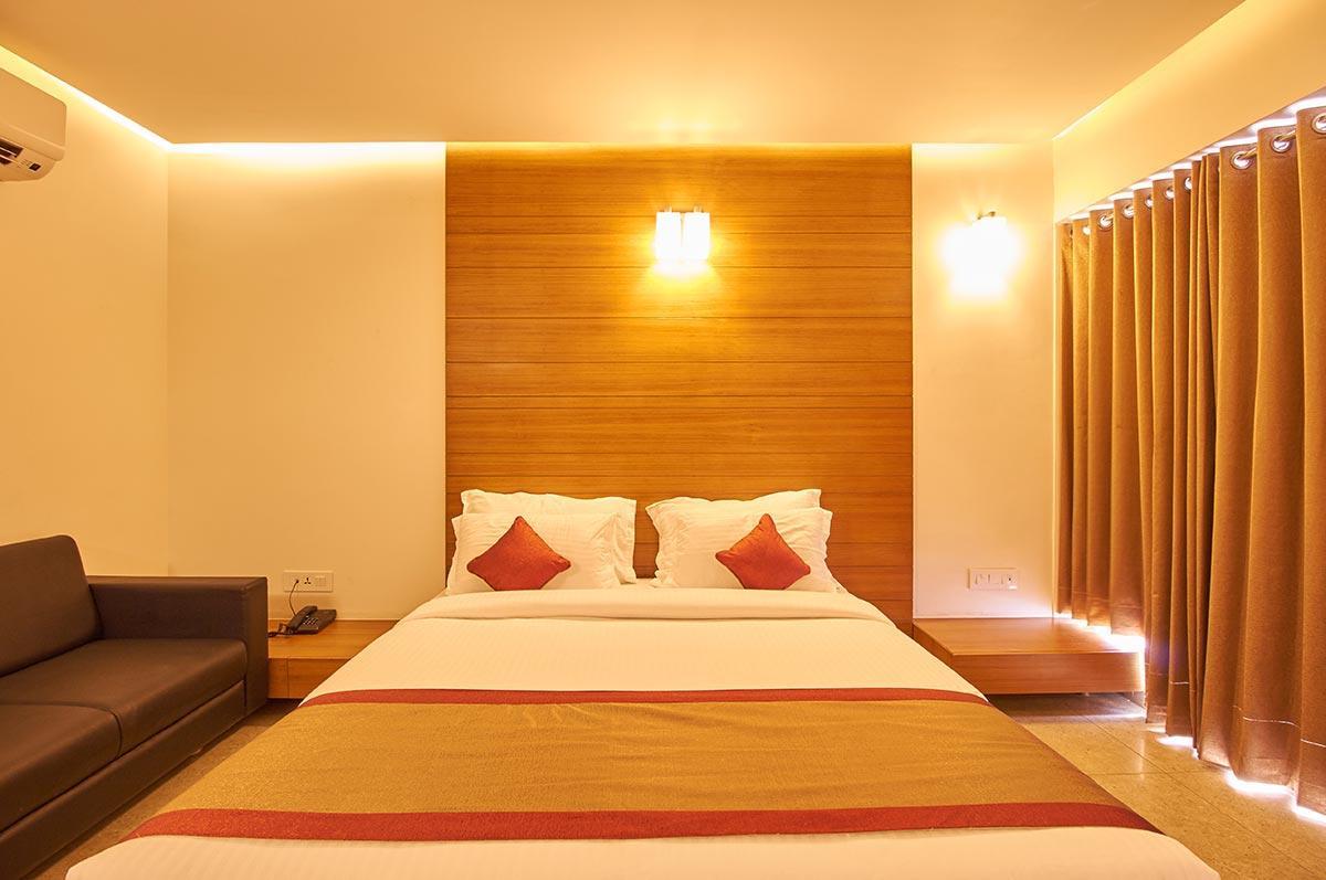 7 Wonders Hotel Gandhinagar Dış mekan fotoğraf